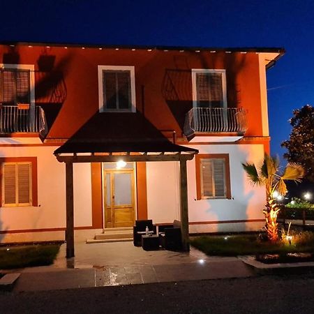 Agriturismo Il Casale ポンテ・ガレリア エクステリア 写真